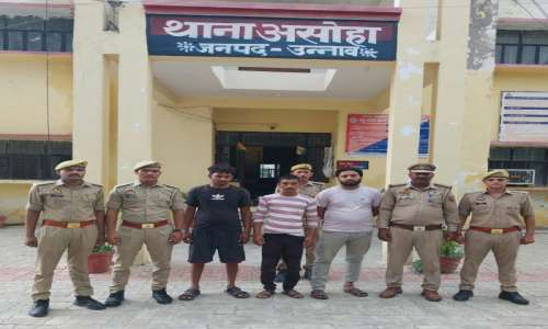 उन्नाव : RTE के तहत प्रवेश न देने के आरोपों में घिरा लखनऊ पब्लिक स्कूल, जांच की उठी मांग