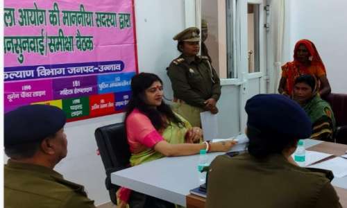 एकता सिंह सदस्या राज्य महिला आयोग ने किया जनपद भ्रमण