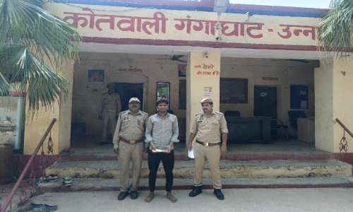 हत्या के प्रयास का वांछित अभियुक्त अवैध तमंचे के साथ गिरफ्तार